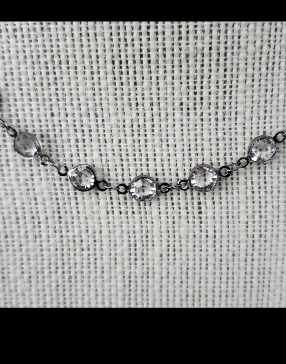 Sawyer Choker