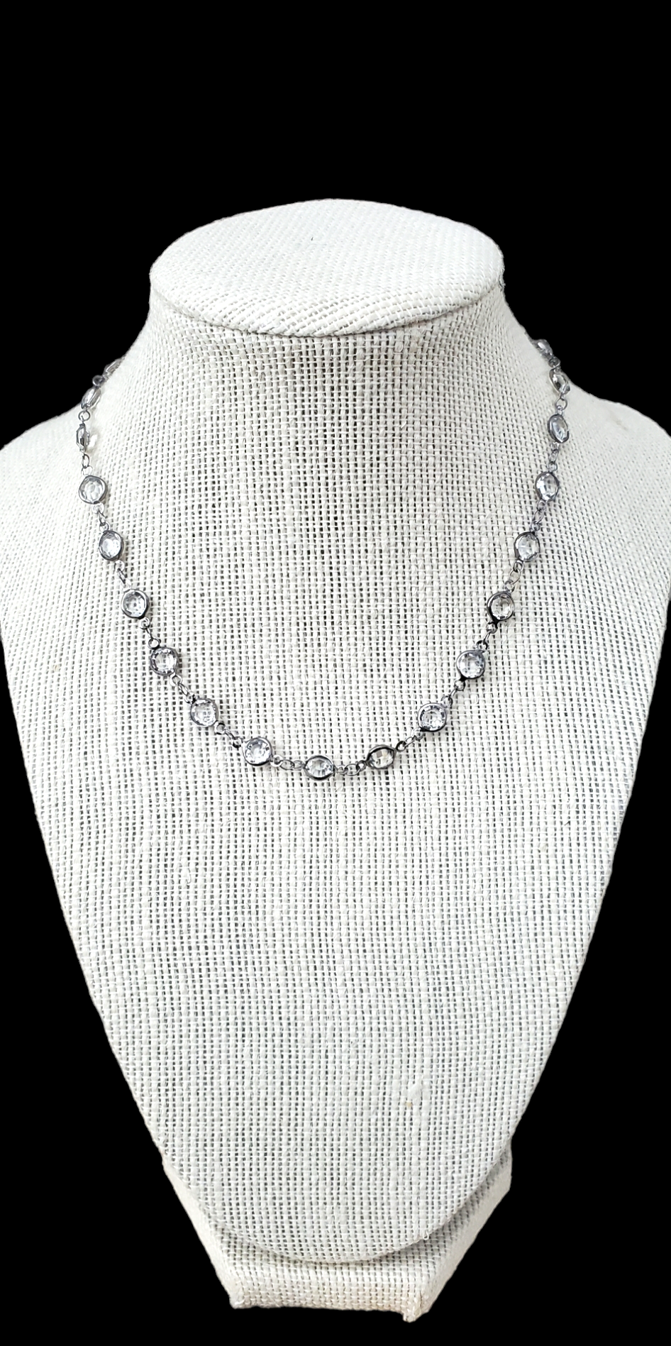 Sawyer Choker